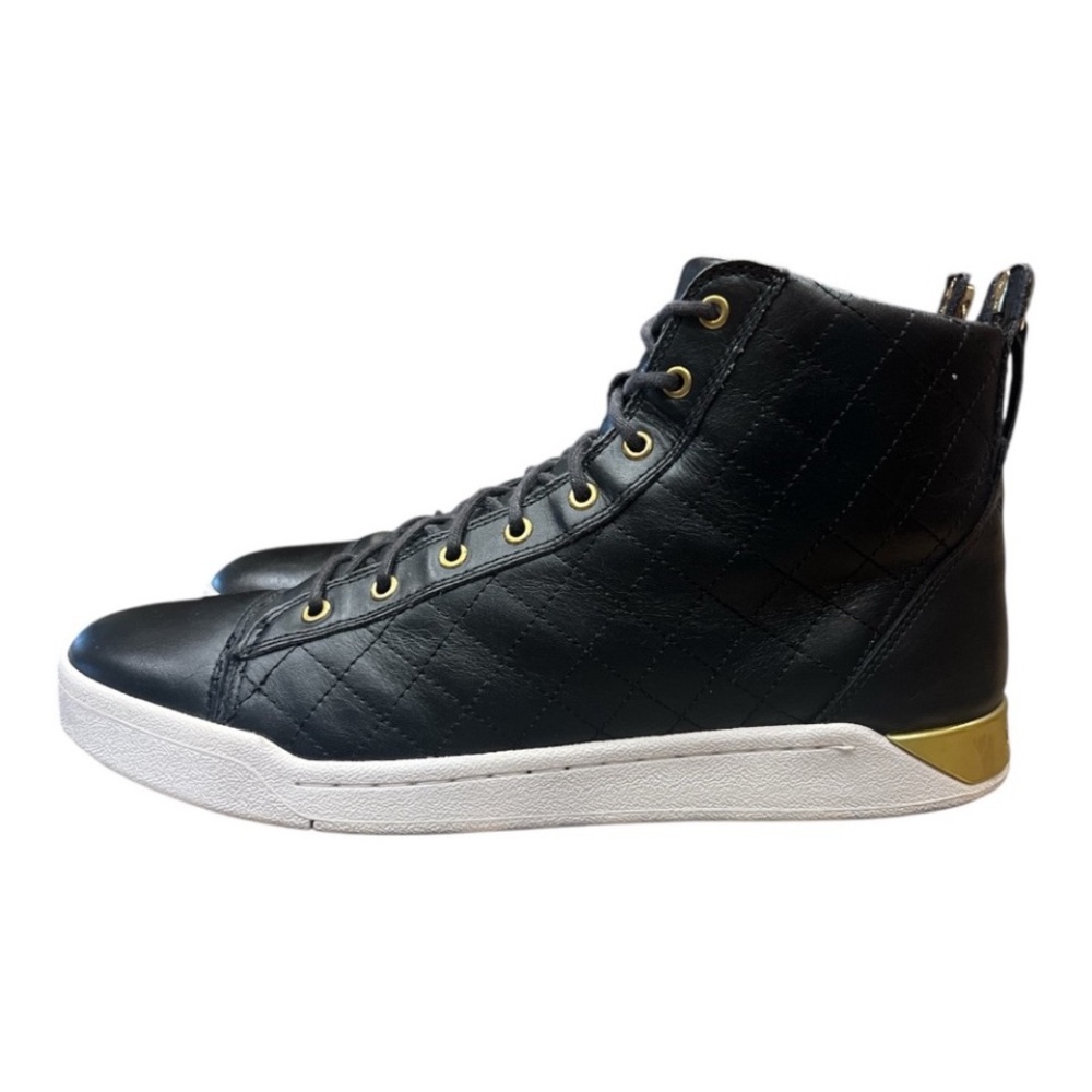 Diesel Diamond High
Top Black Leather
Quilted Sneakers